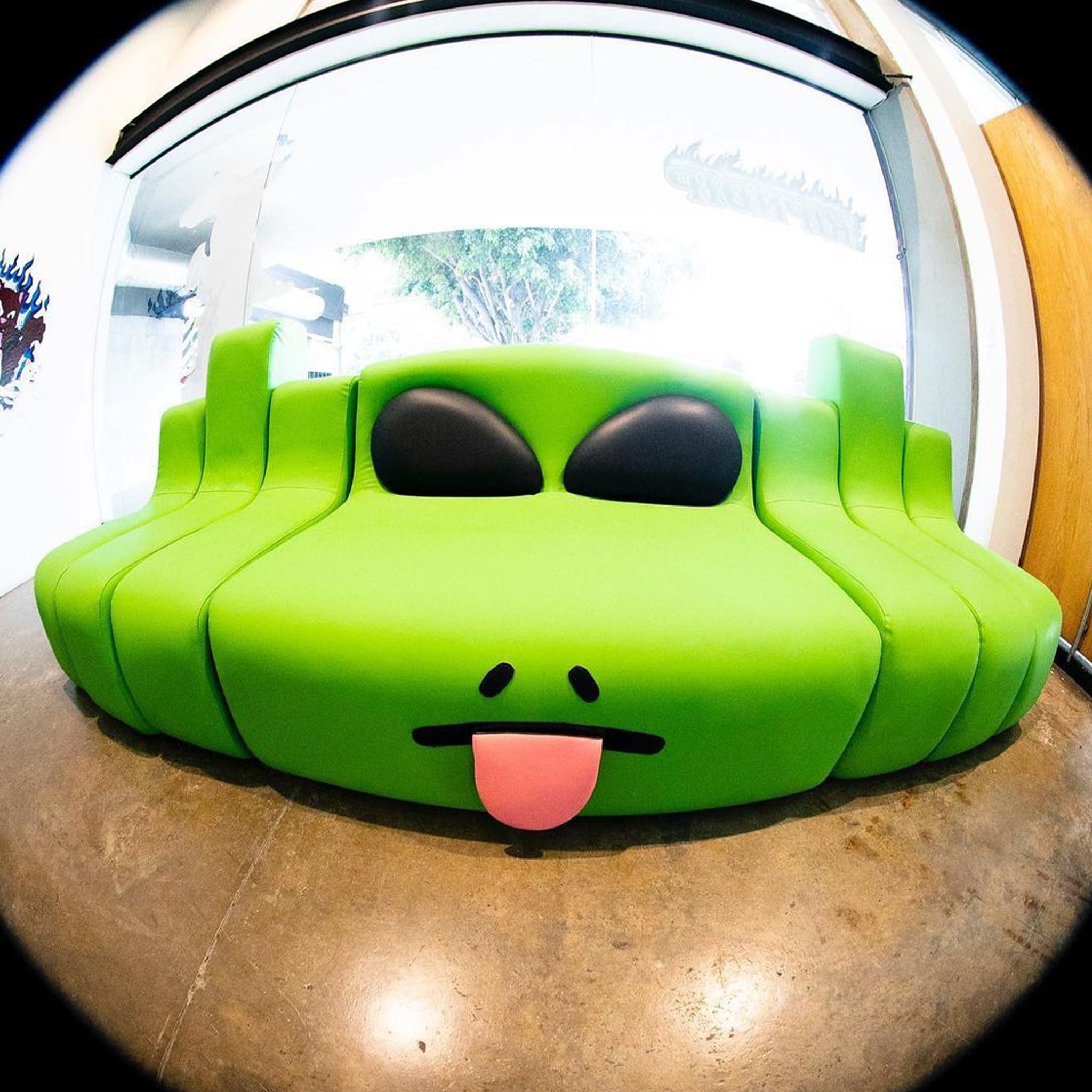 RipNDip Alien Face Couch