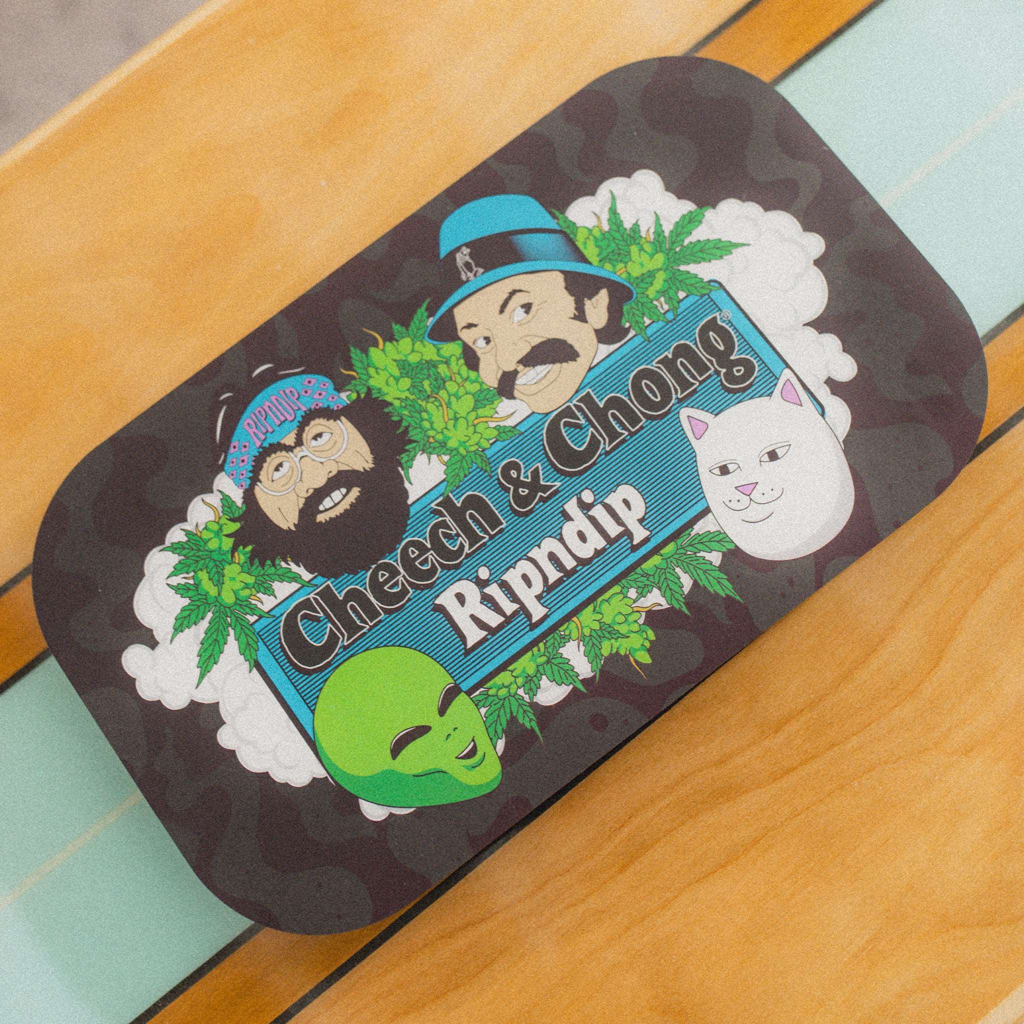 RIPNDIP Smoke One Rolling Tray with Lid (Black)