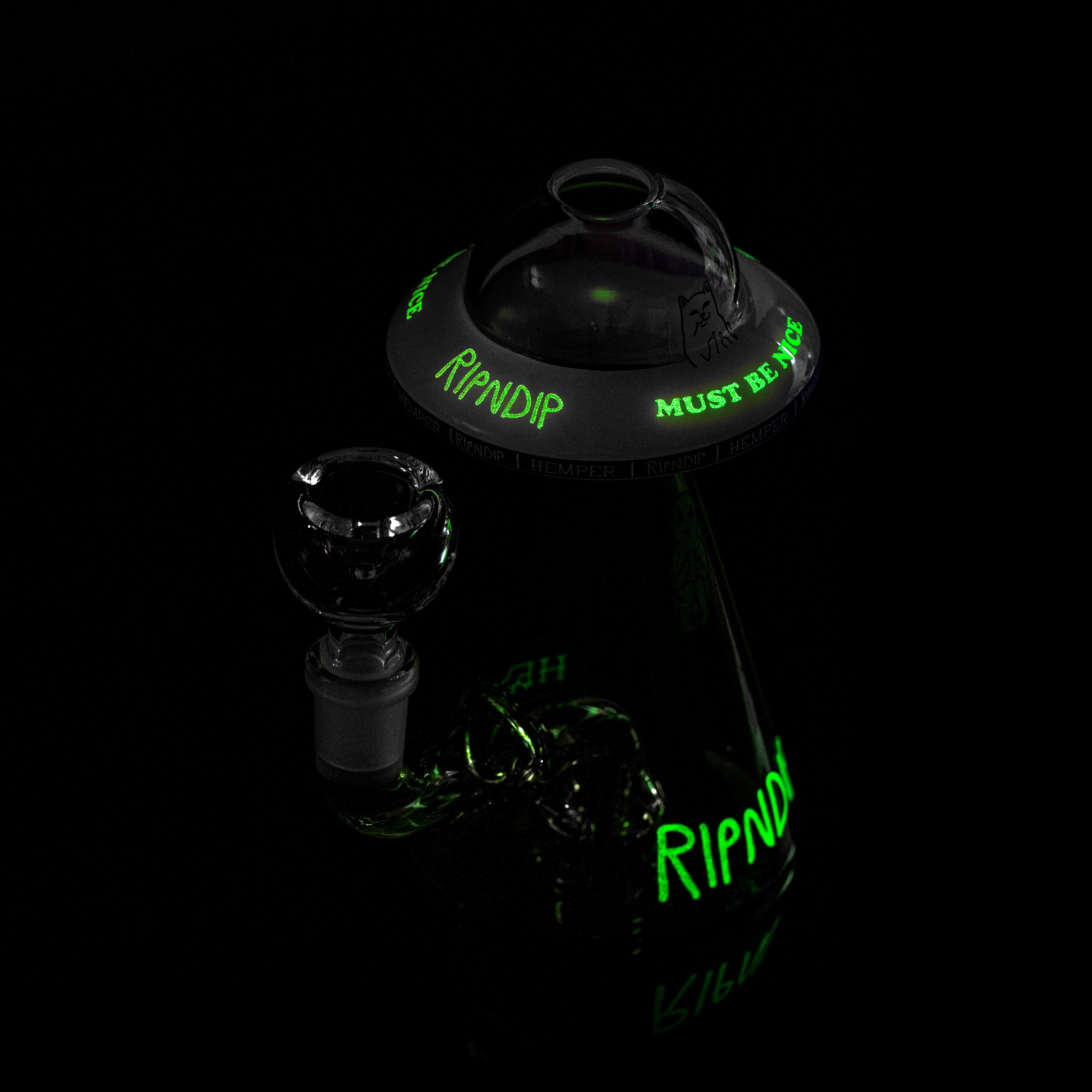 RIPNDIP Nermal UFO Beaker Mini (White)