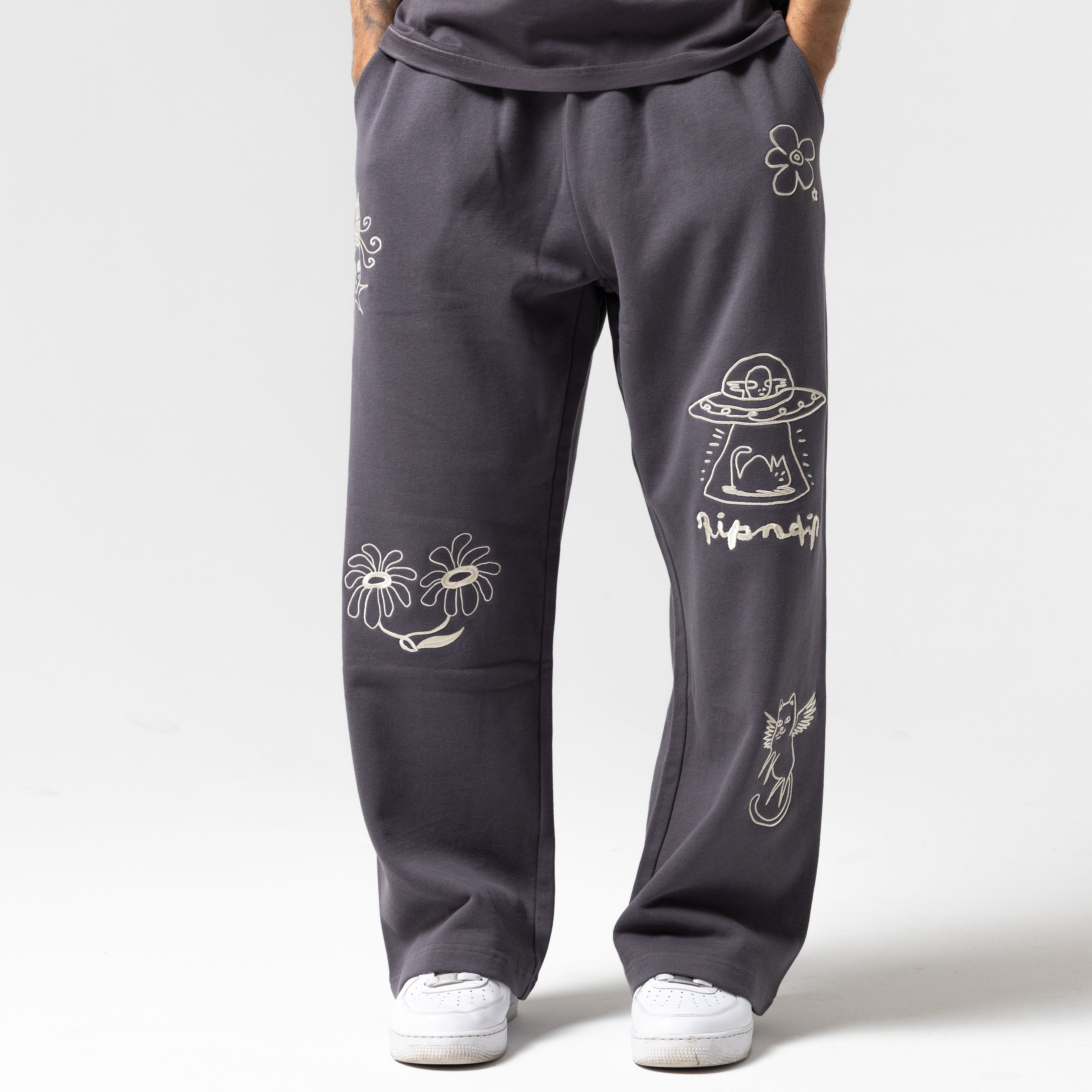 Blonded Straight Leg Sweatpants (Charcoal)