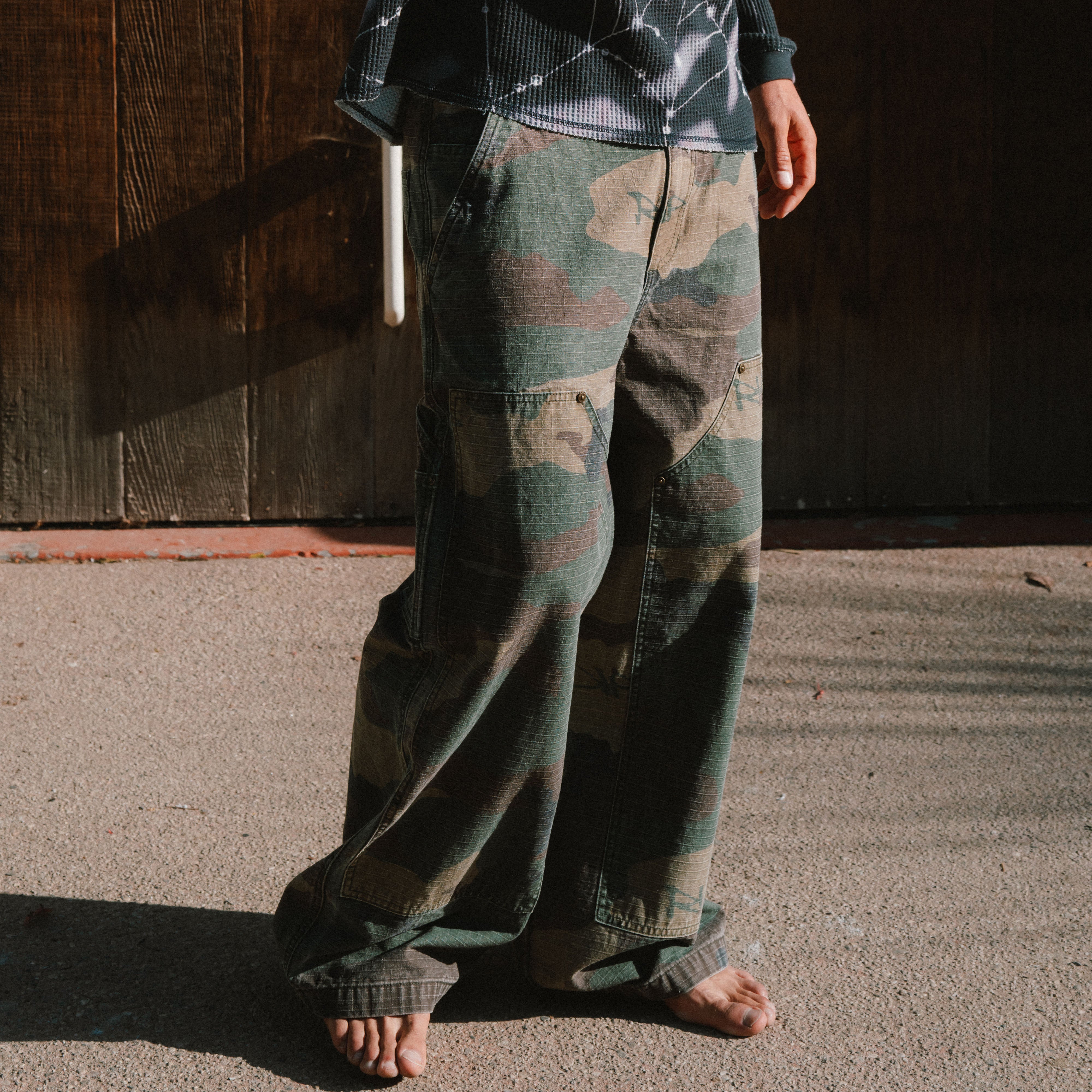 RIPNDIP Claws Camo Extra Wide Fit Carpenter Pants (Multi)