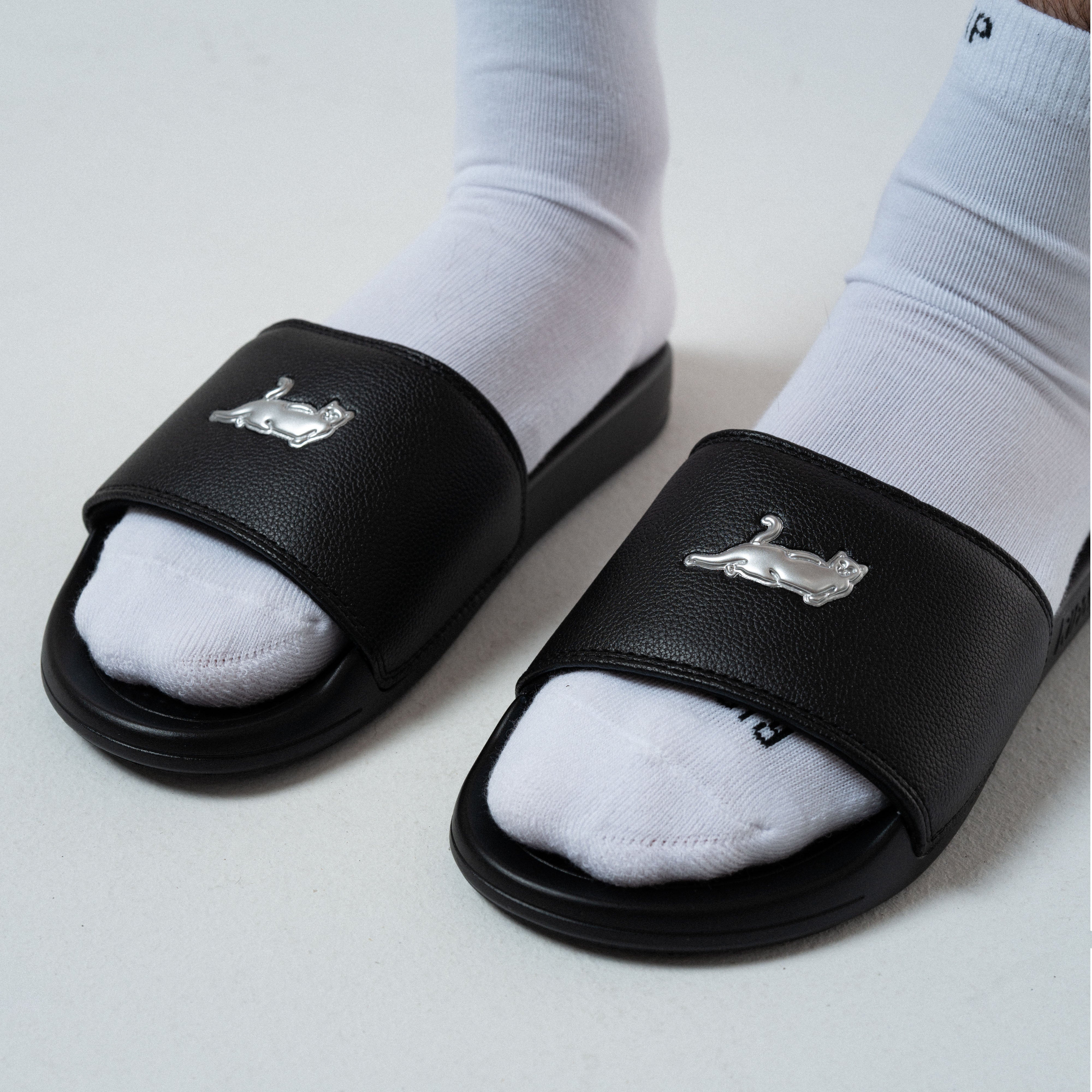 RIPNDIP Castanza Slides (Black)