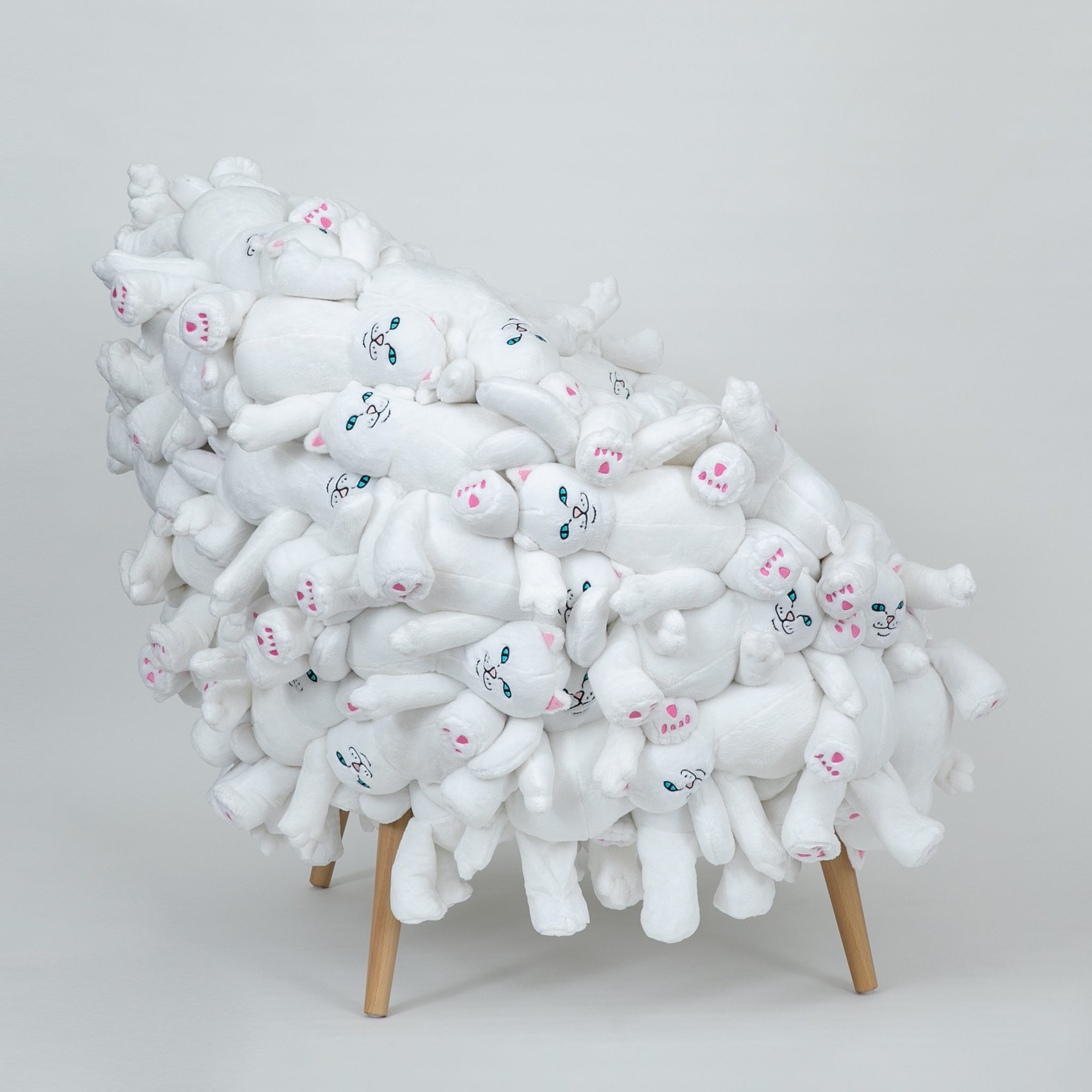 RIPNDIP Nerm Plush Chair